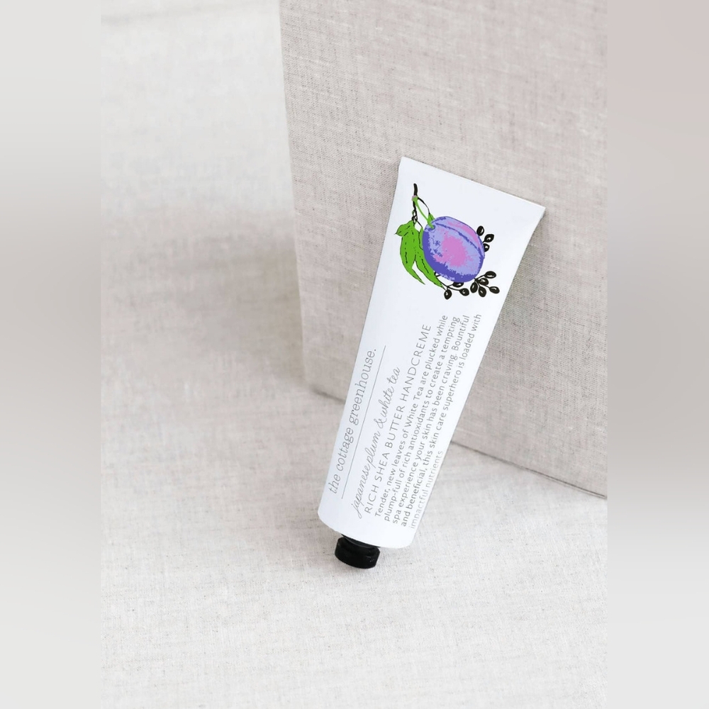 THE COTTAGE Greenhouse Japanese PLUM & WHITE TEA HANDCREME